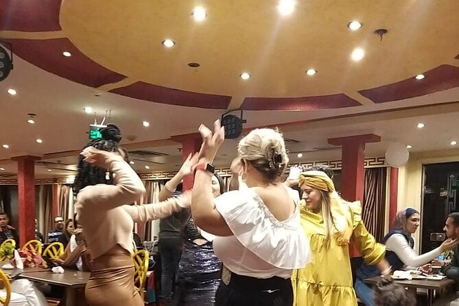 Cairo Dinner Cruise in Nile River With Belly Dancer & Tanora show - A Cairo night begins with the Nile
