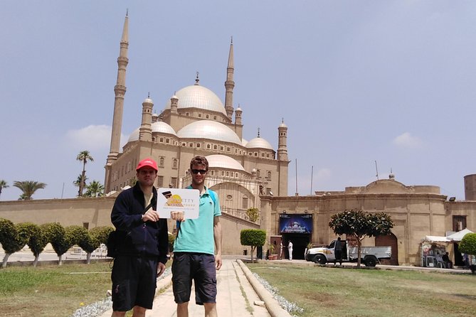 Cairo High Lights Tour with Nile Dinner Cruise - Local lunch between the major sights