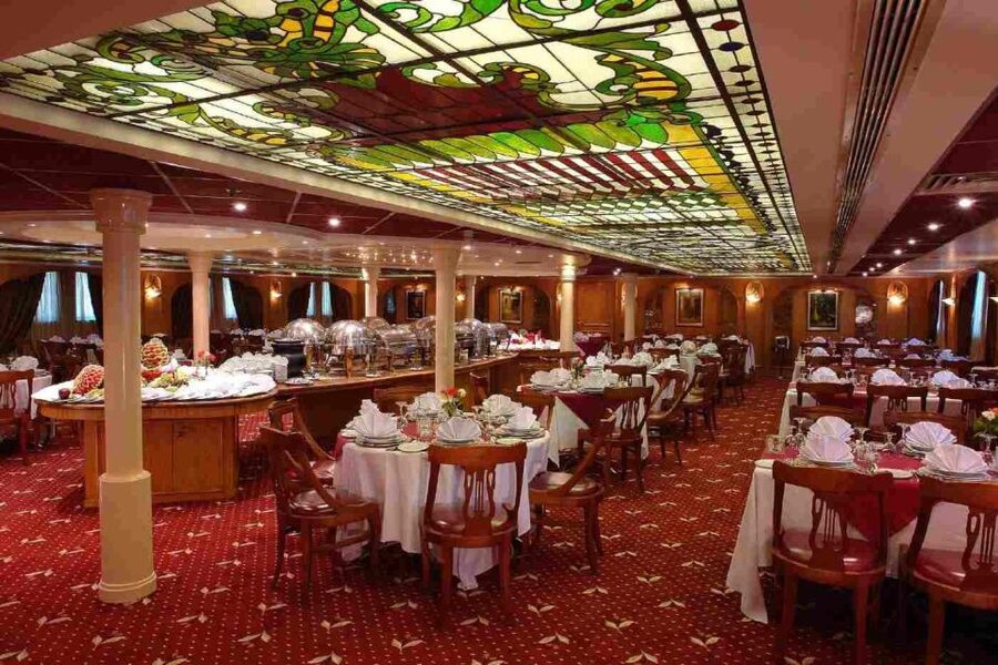 Cairo: Nile Dinner Cruise with Belly Dancer Show and Music - Who will enjoy this cruise most?