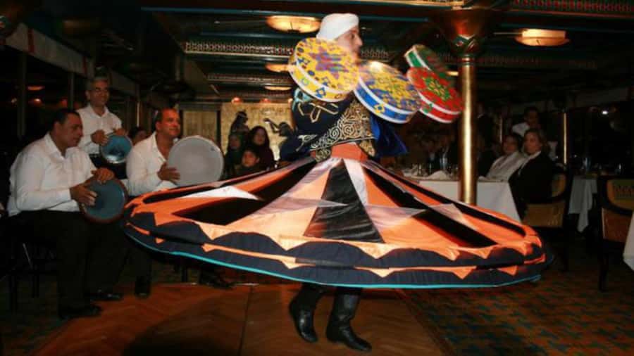 Cairo: Nile Maxim Luxurious Dinner Cruise with Dance Show - Key points to know before you book