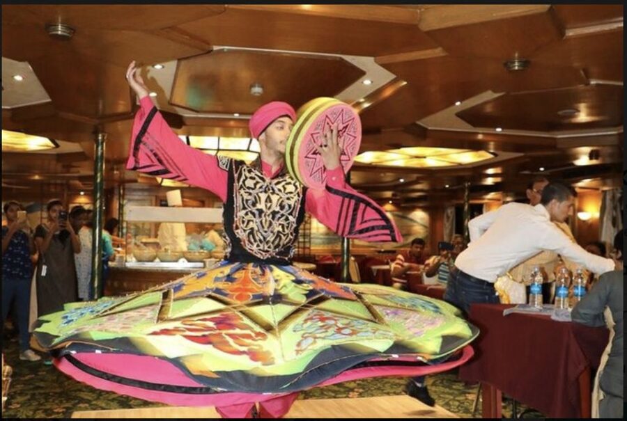 Cairo: Nile River Dinner Cruise with Belly Dance and Tanoura - Should you book the Nile dinner cruise?