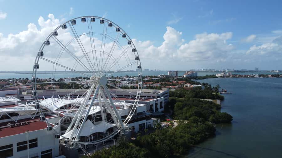 Cancún: Columbus Dinner Cruise and Sky Wheel Pass Go - What The $109 Price Really Includes