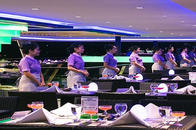 Chao Phraya Cruise +Indian Buffet Dinner - Boarding the Chao Phraya Princess