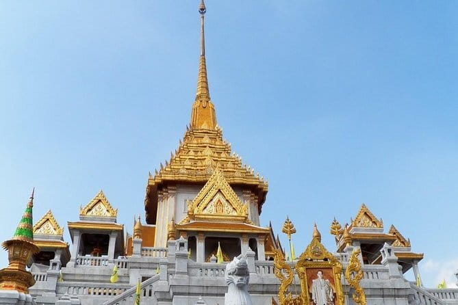 Chao Phraya Cruise +Indian Buffet Dinner - Live music and the Indian dance segment