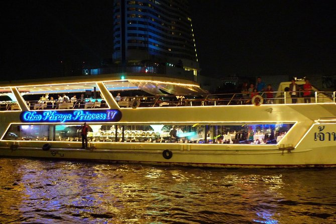 Chao Phraya River Dinner Cruise - What to expect from the buffet dinner