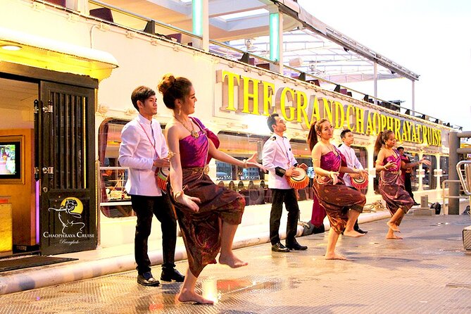Chaophraya Cruise Dinner Cruise Along With Chao Phraya River Bangkok - Wat Arun, the Temple of Dawn