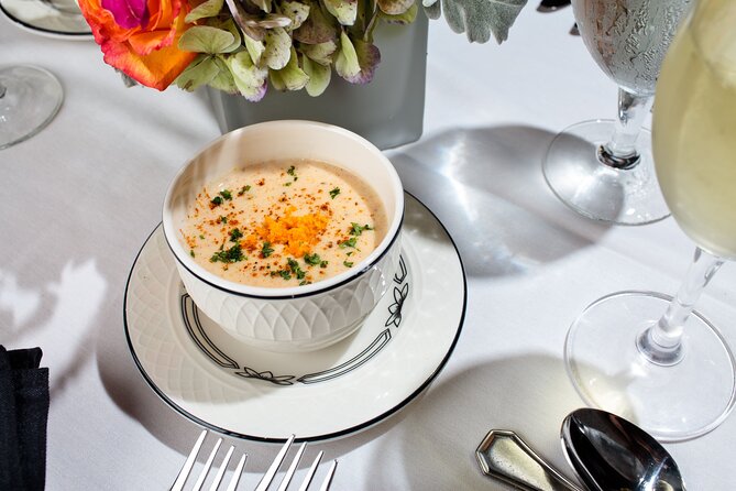Charleston Harbor Luxury Dinner Cruise with Live Music - Price, drinks, and what the ticket covers