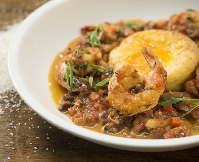 Charleston: Luxury Harbor Dinner Cruise - Shared seating and the social side of dinner