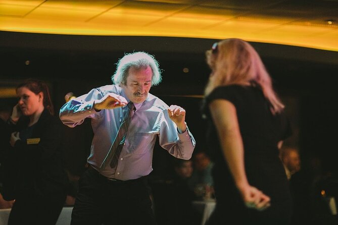 Chicago Premier Dinner Cruise on Lake Michigan - Celebrations, groups, and seating