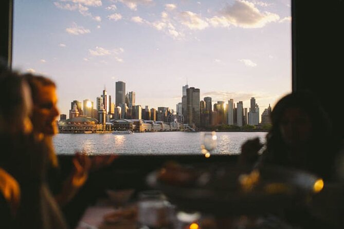 Chicago Signature Dinner Cruise on Lake Michigan - A Chicago sunset viewed from Lake Michigan
