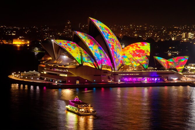 Christmas Day Dinner Cruise on Sydney Harbour - Timing, meeting point, and group size
