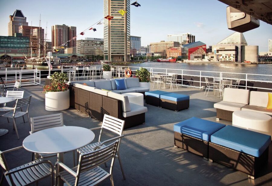 City Cruises Baltimore: Brunch, Lunch, or Dinner Cruise - Music, games, and the evening mood