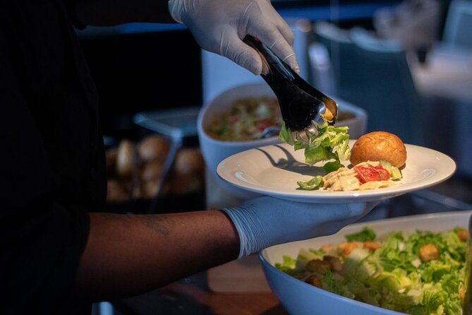City Cruises Baltimore: Signature Dinner Cruise - What happens from boarding to the first course