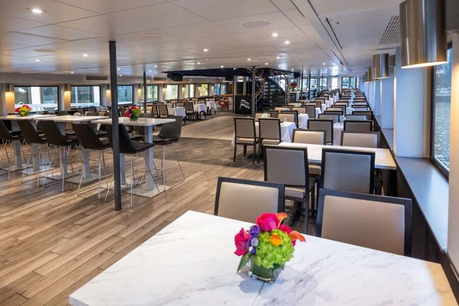 City Cruises Boston: Harbor Buffet Lunch or Dinner Cruise - The Buffet: More Than a Snack, Less Than a Destination Meal