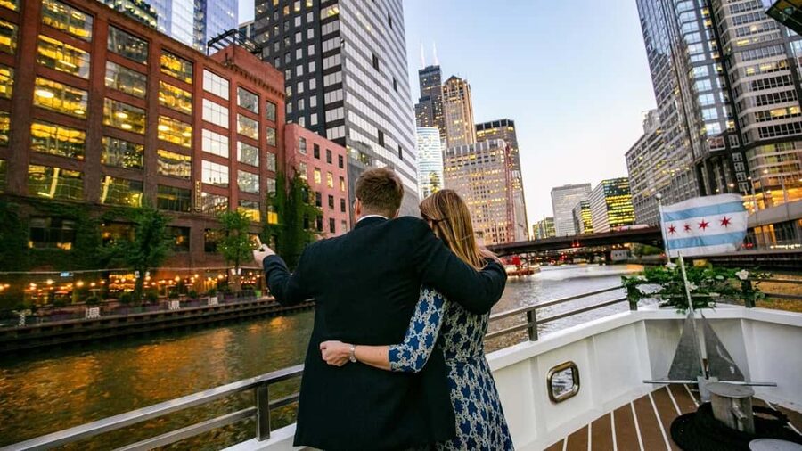 City Cruises Chicago: Brunch, Lunch, or Dinner River Cruise - Is $84 a fair price?