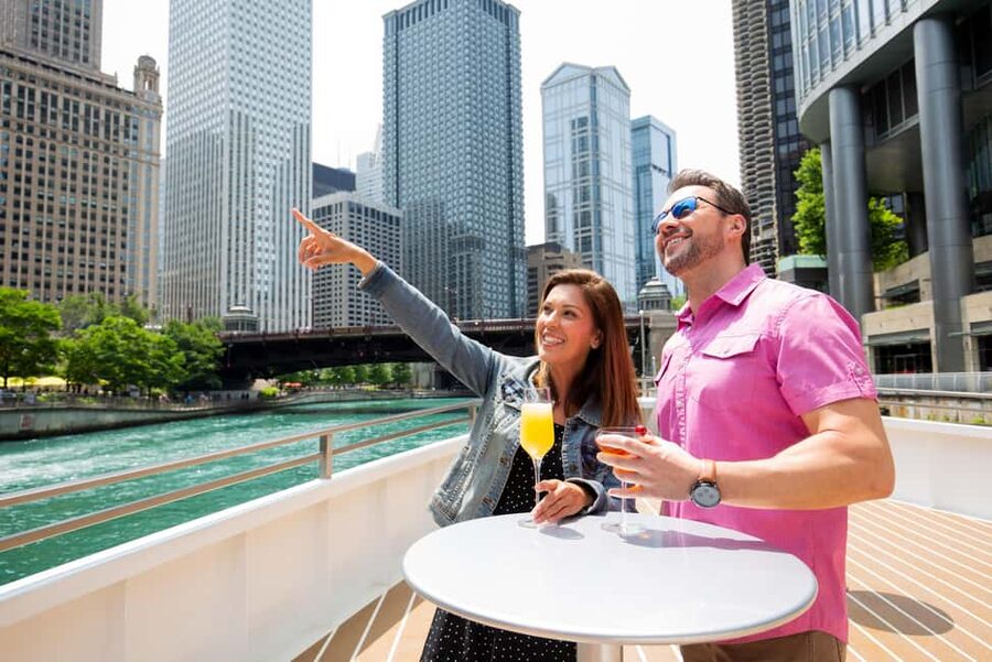 City Cruises Chicago: Brunch, Lunch, or Dinner River Cruise - A dining room made for city views