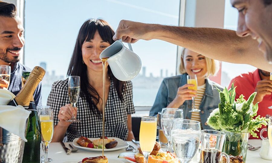 City Cruises New Jersey: NYC Buffet Lunch or Dinner Cruise - Who will get the most from this cruise