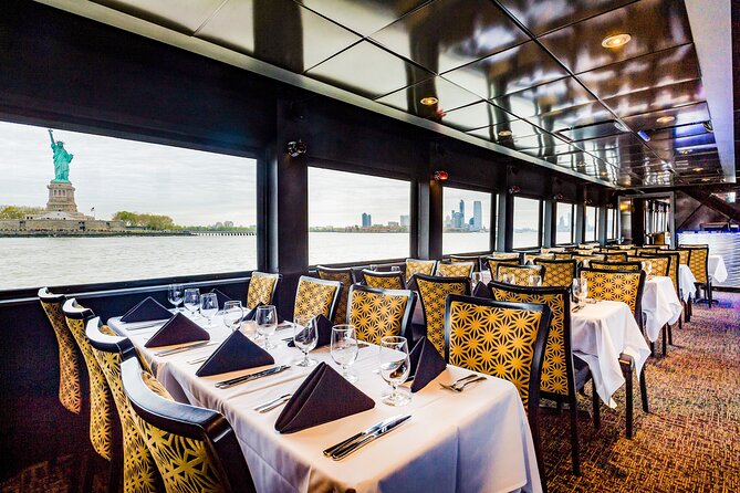 City Cruises NYC: Skyline Dinner Cruise from New Jersey - Why the New Jersey departure gives you a great Manhattan view