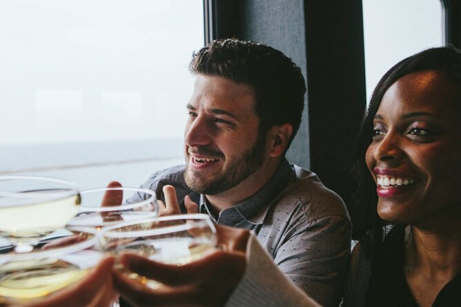 City Cruises Philadelphia: Signature Dinner Cruise with Buffet - The Delaware River Route and the Benjamin Franklin Bridge