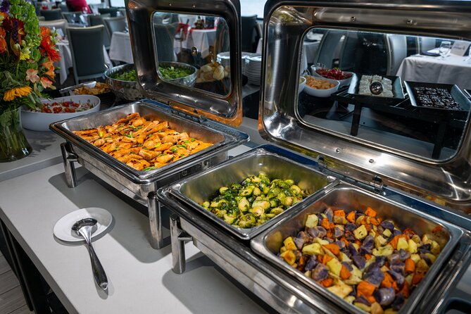 City Cruises San Diego: Buffet Dinner Cruise - Buffet dinner, service, and the evening rhythm