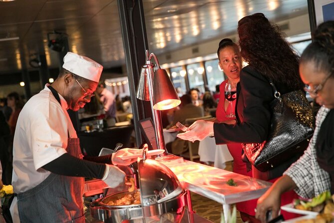 City Cruises Washington DC: Buffet Dinner Cruise - Sunset, monuments, and the changing river route