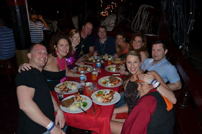 Cozumel: Pirate Ship Cruise with Open Bar, Dinner, and Show - Premium drinks and the Deluxe upgrade