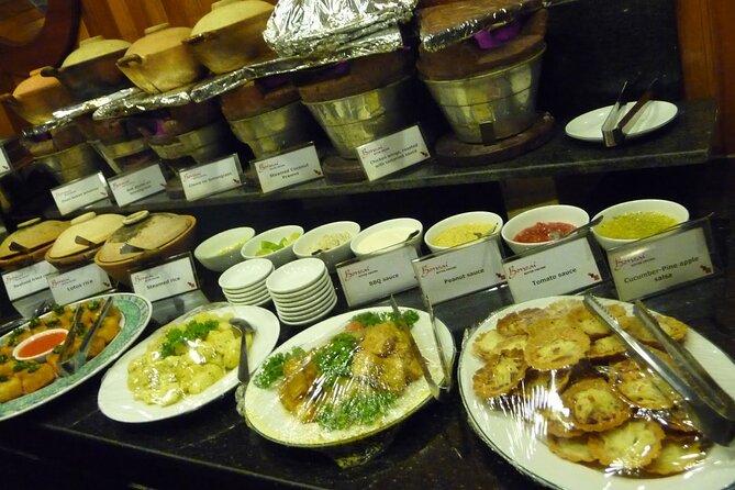 Cruise Dinner On Saigon River - A Vietnamese dinner with the city as your backdrop