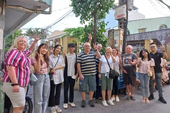 Da Nang By Night: Seafood dinner, night market and cruise trip - Timing, group size, and practical comfort