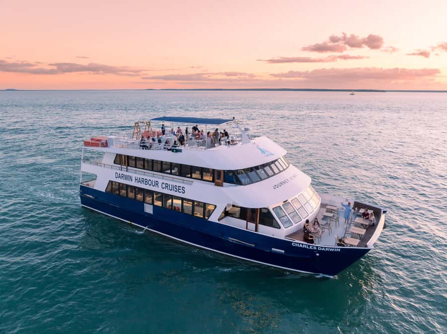 Darwin: Darwin Harbor Sunset Cruise with Buffet Dinner - Boarding at Stokes Hill Wharf