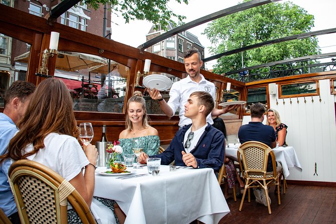 Dinner Canal Cruise Amsterdam: 3-Course Dinner Included - Who should book this Amsterdam dinner cruise?