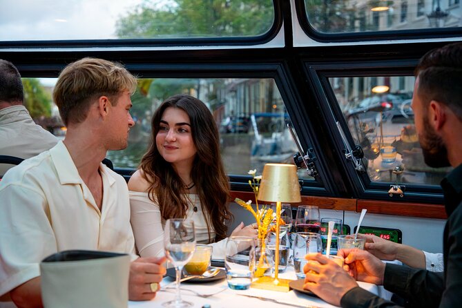 Dinner Canal Cruise Amsterdam: 4-Courses Including Drinks - Is $106.93 a fair price?