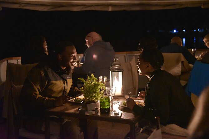 Dinner Cruise on the Zambezi River - Service, seating, and the feel on board