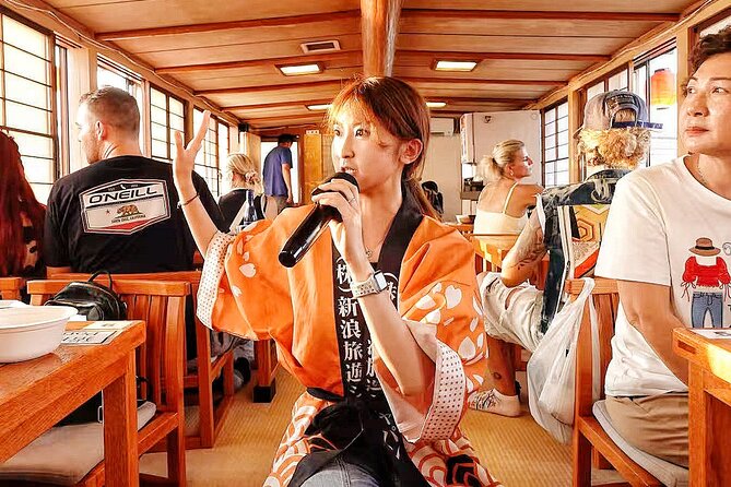Dinner Cruise with Show, Beef Sukiyaki, Drink, Tokyo Tower Option - Shamisen music and the sound of the boat