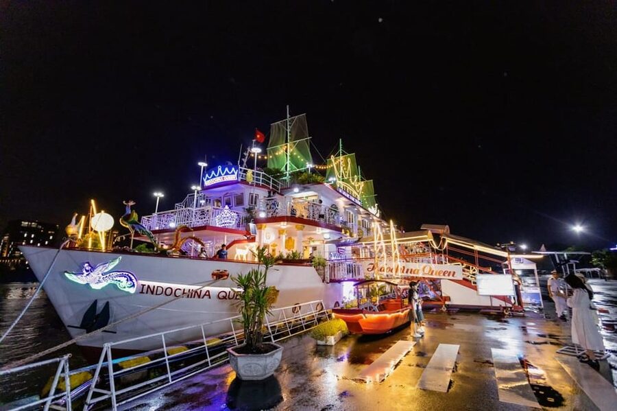 Dinner on Cruise on Saigon River - Dinner: A Broad Buffet Rather Than a Food Tour