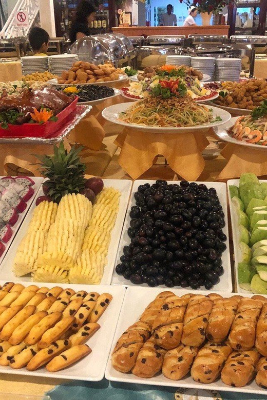 Dinner on Cruise Saigon River - Group tour - Pickup from Districts 1, 3, and 4