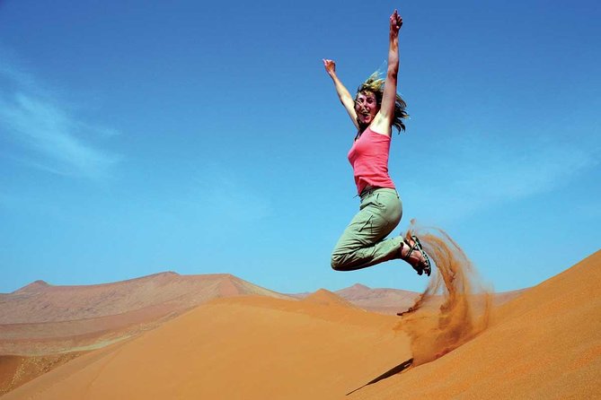 Dubai 4 Tours :Desert Safari,Dubai City Tour,Cruise Dinner & Abu Dhabi City Tour - Four Dubai experiences in one three-day plan