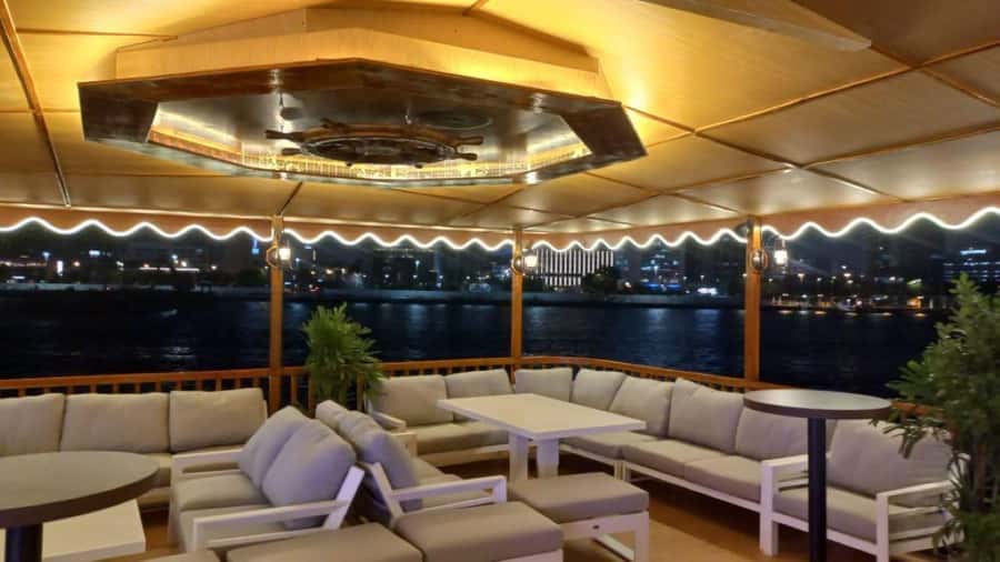 Dubai: Al Seef Largest Dhow Dinner Cruise with Live Show - Practical planning for the evening