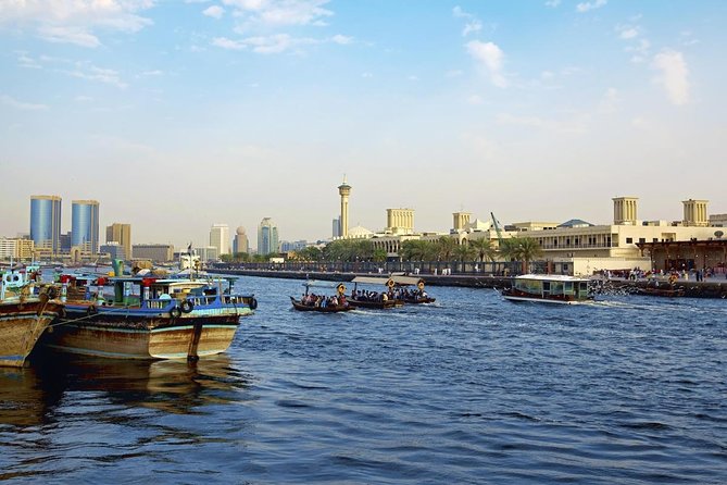 Dubai Creek Cruise Dinner with Transfer - Key points at a glance