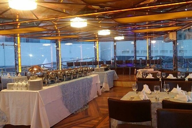 Dubai Creek Dhow Cruise Dinner - How $17.50 compares with the experience