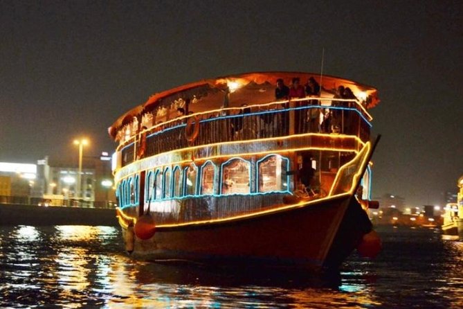 Dubai Creek Dhow cruise Dinner with transfers - What happens between 7:30 pm pickup and boarding