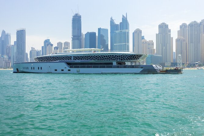 Dubai: Lotus Mega Yacht 3-Hours Dinner Cruise Tour - A three-hour night tour through Dubai’s brightest views