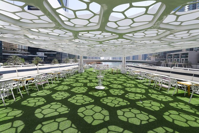 Dubai: Lotus Mega Yacht 3-Hours Dinner Cruise Tour - VIP seating and alcohol need careful checking