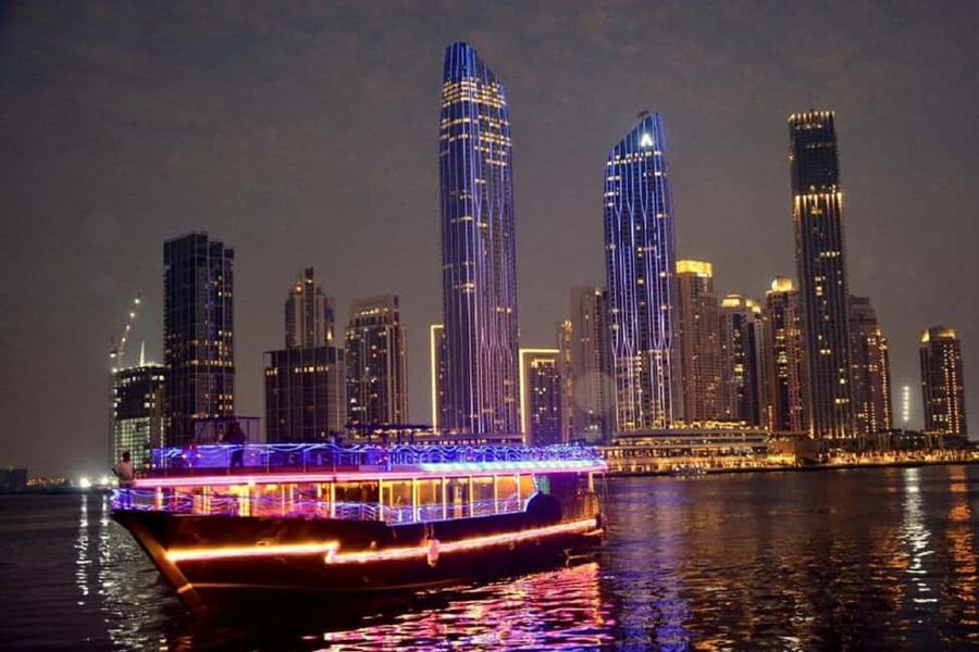Dubai Marina Dhow Cruise: Dinner Buffet & Live Entertainment - The first view: Dubai Marina after dark