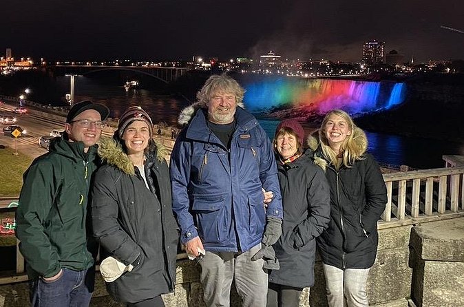 Epic Niagara Falls Private Night Tour w/ Dinner, Boat & Tower - Dinner at Table Rock with Horseshoe Falls nearby