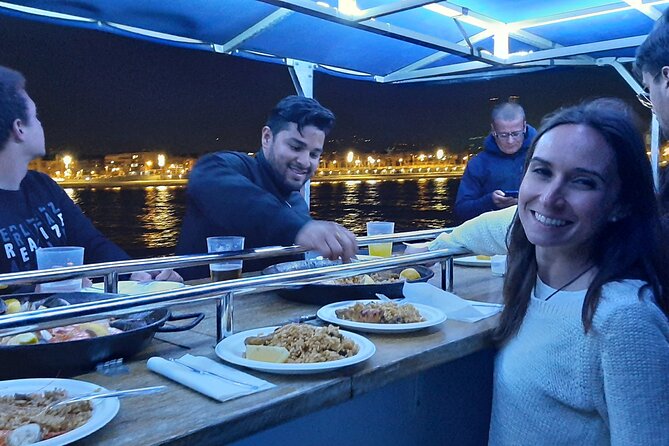 Evening Cruise with Dinner and Drinks in Barcelona - Booking timing and cancellation rules