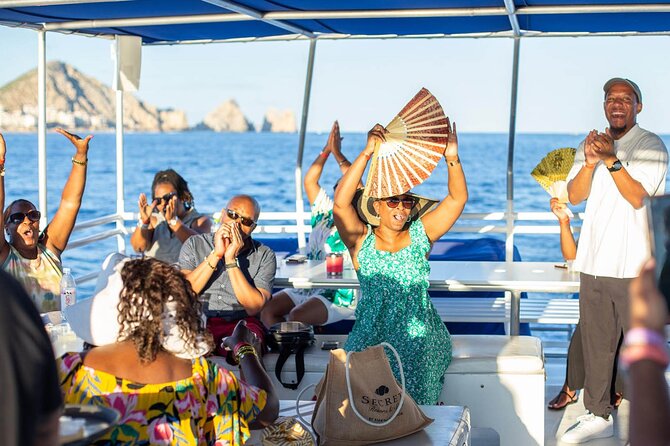 Fiesta Dinner Cruise in Cabo with Dinner - The pickup issue deserves careful attention
