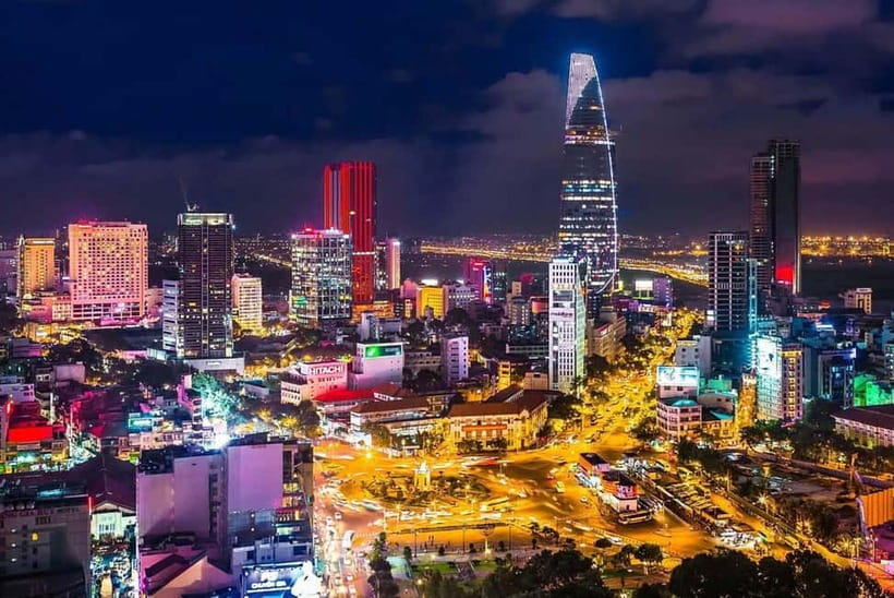From HCM: Private Saigon City Tour Half-Day & Dinner Cruise - A compact introduction to Ho Chi Minh City