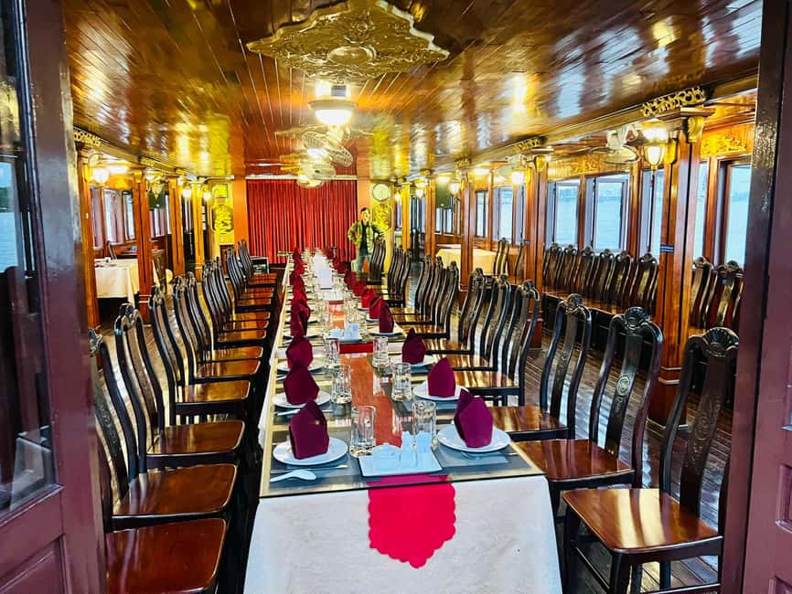 From Ho Chi Minh: Private Dinner Cruise on Saigon River Tour - Live music and cultural performances onboard