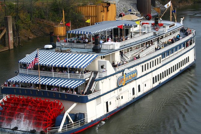General Jackson Showboat Lunch or Dinner Cruise in Nashville - What happens from pickup to boarding
