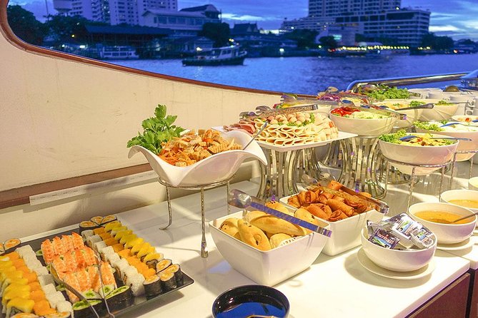 Grand Pearl Bangkok Dinner Cruise with & Hotel Transfer - The Grand Pearl buffet and table setting